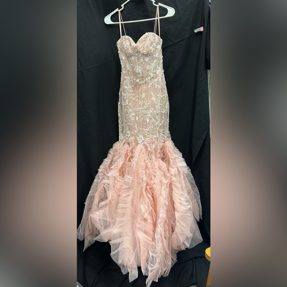 Mac Duggal 68724 NWT Elegant Strapless Gown with Ruffled Skirt *Sample Dress